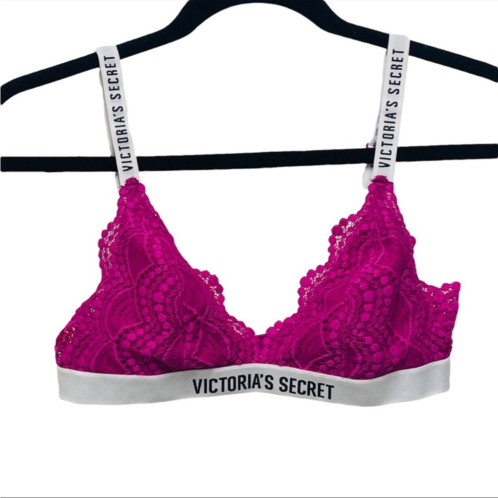 VICTORIA'S SECRET Lace Logo Bralette Size
Small Bra